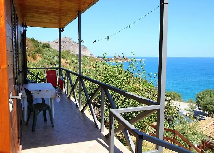 Mareblu B تْشيفالو