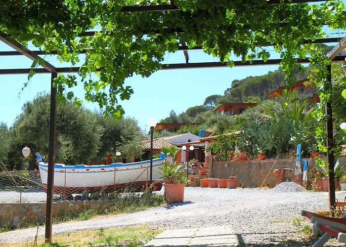 Mareblu B تْشيفالو