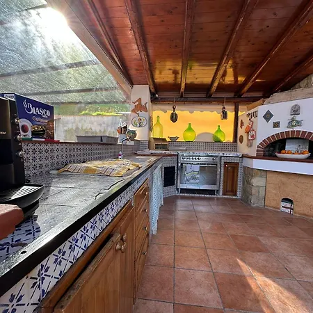 Oda ve Kahvaltı Mareblu 3*