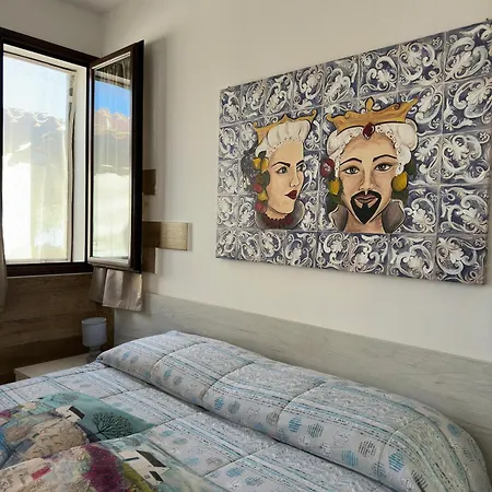 Oda ve Kahvaltı Mareblu 3*