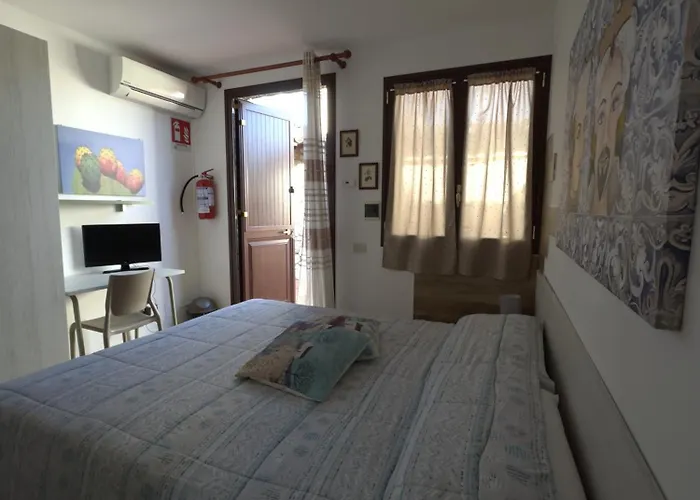 Bed and Breakfast Mareblu Cefalù